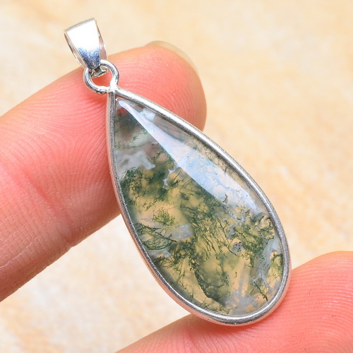 Moss Agate Pendant stone of abundance 4799